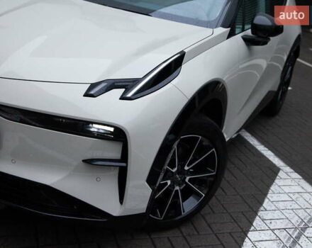 Бежевий Zeekr X, об'ємом двигуна 0 л та пробігом 9 тис. км за 28700 $, фото 14 на Automoto.ua