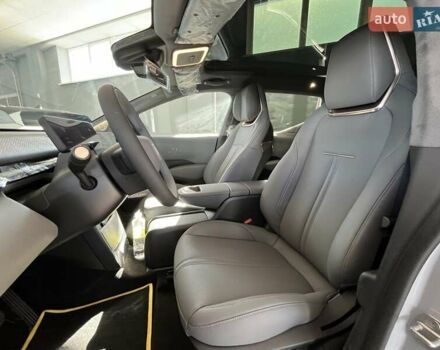 Бежевый Zeekr X, объемом двигателя 0 л и пробегом 3 тыс. км за 27500 $, фото 5 на Automoto.ua