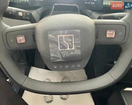 Серый Zeekr X, объемом двигателя 0 л и пробегом 1 тыс. км за 30899 $, фото 14 на Automoto.ua