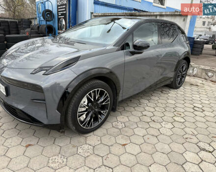Серый Zeekr X, объемом двигателя 0 л и пробегом 15 тыс. км за 33000 $, фото 1 на Automoto.ua