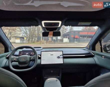 Зелений Zeekr X, об'ємом двигуна 0 л та пробігом 27 тис. км за 25500 $, фото 11 на Automoto.ua