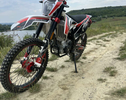 Красный Zonsen ZS200GY-13, объемом двигателя 0.3 л и пробегом 2 тыс. км за 2100 $, фото 8 на Automoto.ua