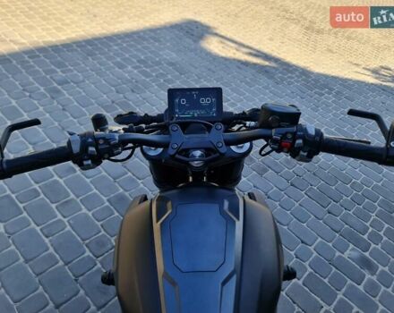 Черный Zontes ZT350-GK, объемом двигателя 0.35 л и пробегом 4 тыс. км за 3900 $, фото 26 на Automoto.ua