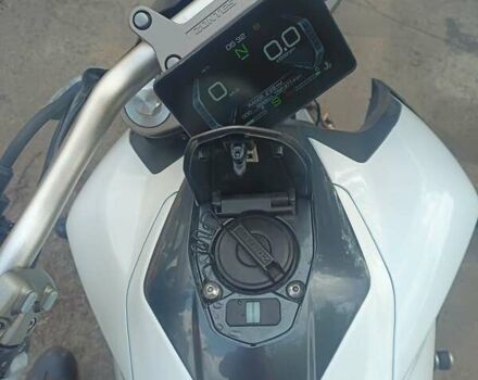 Белый Zontes ZT 310-V, объемом двигателя 0.35 л и пробегом 5 тыс. км за 3100 $, фото 2 на Automoto.ua