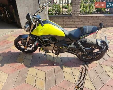 Желтый Zontes ZT 310-V, объемом двигателя 0 л и пробегом 6 тыс. км за 3600 $, фото 2 на Automoto.ua