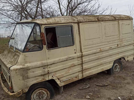Zuk A-06 1978 в Добротвор на Automoto.ua Бежевый Zuk A-06, объемом двигателя 0 л и пробегом 68 тыс. км за 361 $, фото 1 на Automoto.ua