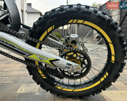 Zuumav S5-150, объемом двигателя 0.15 л и пробегом 860 тыс. км за 1299 $, фото 6 на Automoto.ua