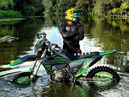 Zuumav S8 Pro 2025 в Ужгороде на Automoto.ua Zuumav S8 Pro, объемом двигателя 0 л и пробегом 2 тыс. км за 3000 $, фото 1 на Automoto.ua